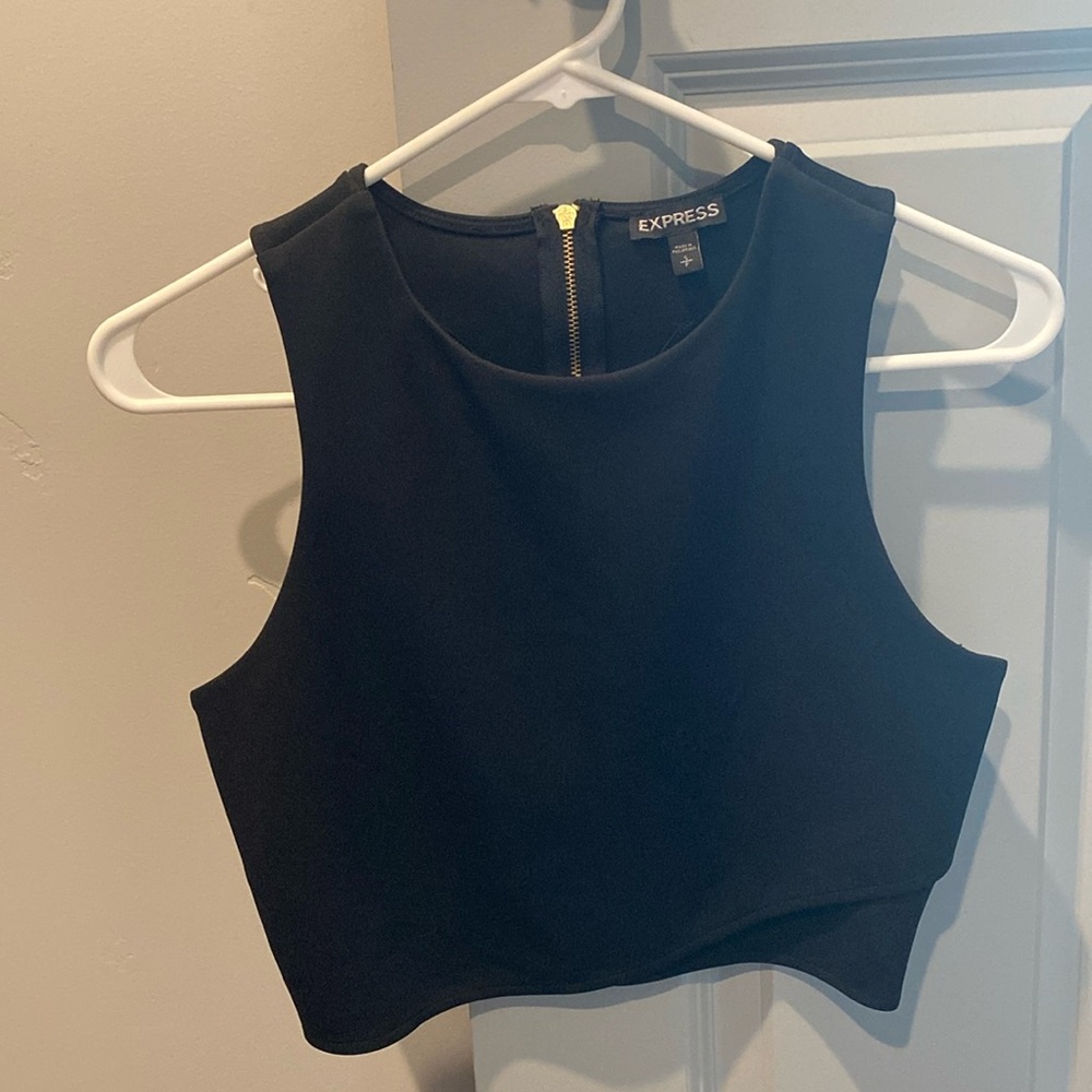 Express crop top size small